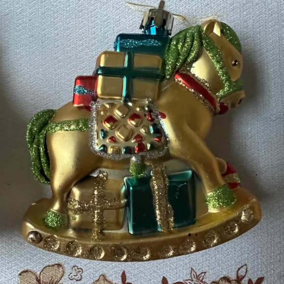 Two Glittering Glass Ornaments - Picture 3 of 4